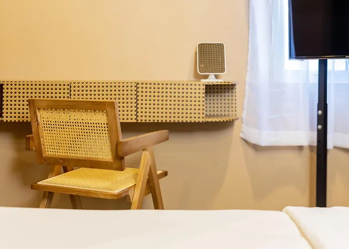 Aparthotel Mancave 2br Bgc Taguig *